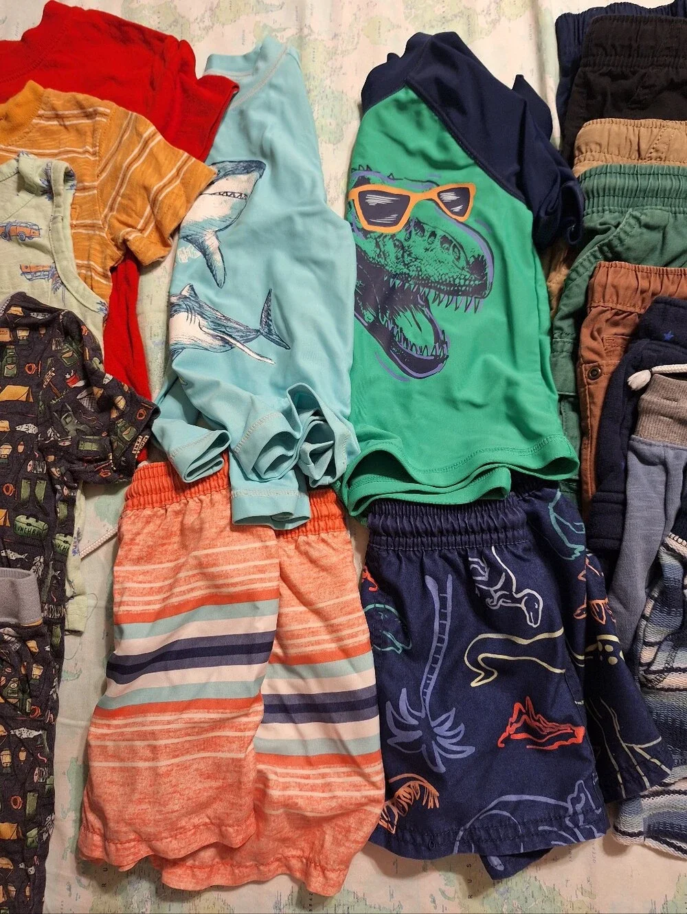 Carters 2t boys